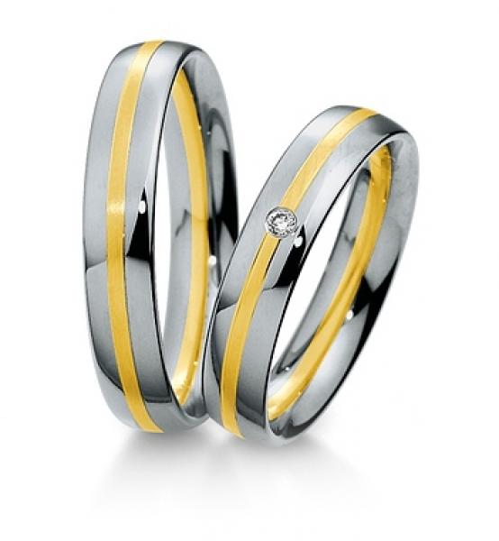 Trauringe Weiss-Rotgold von Breuning 48 040690 / 48 040700